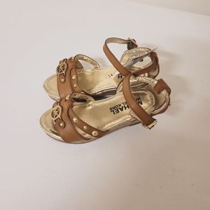 Childern Sandels Size 7